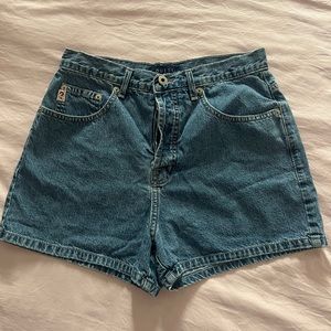 Guess vintage denim shorts